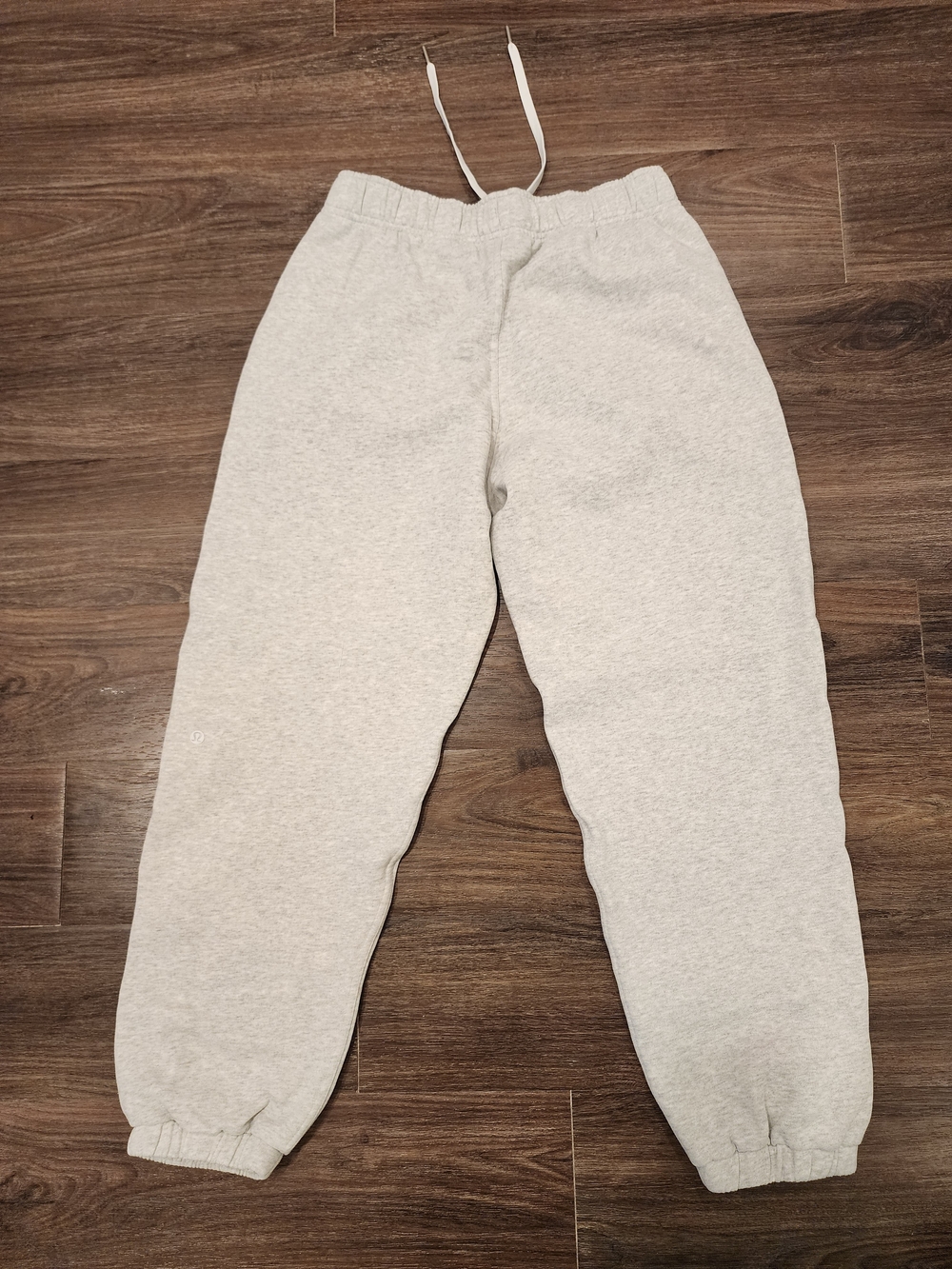 Lululemon Athletica Scuba Mid-Rise Oversized Jogger - Picture 6 of 8